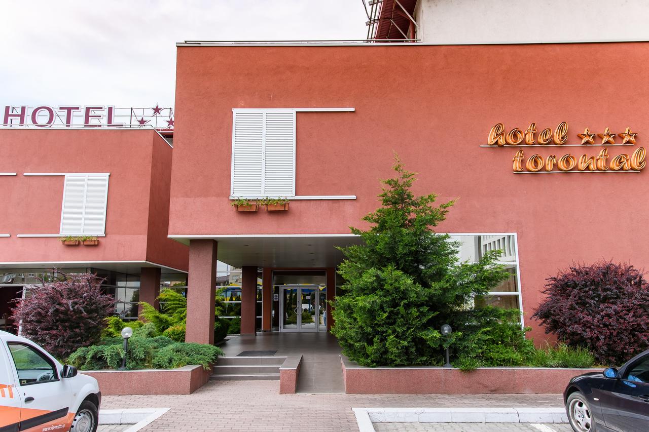 Hotel Torontal تيميشورا المظهر الخارجي الصورة